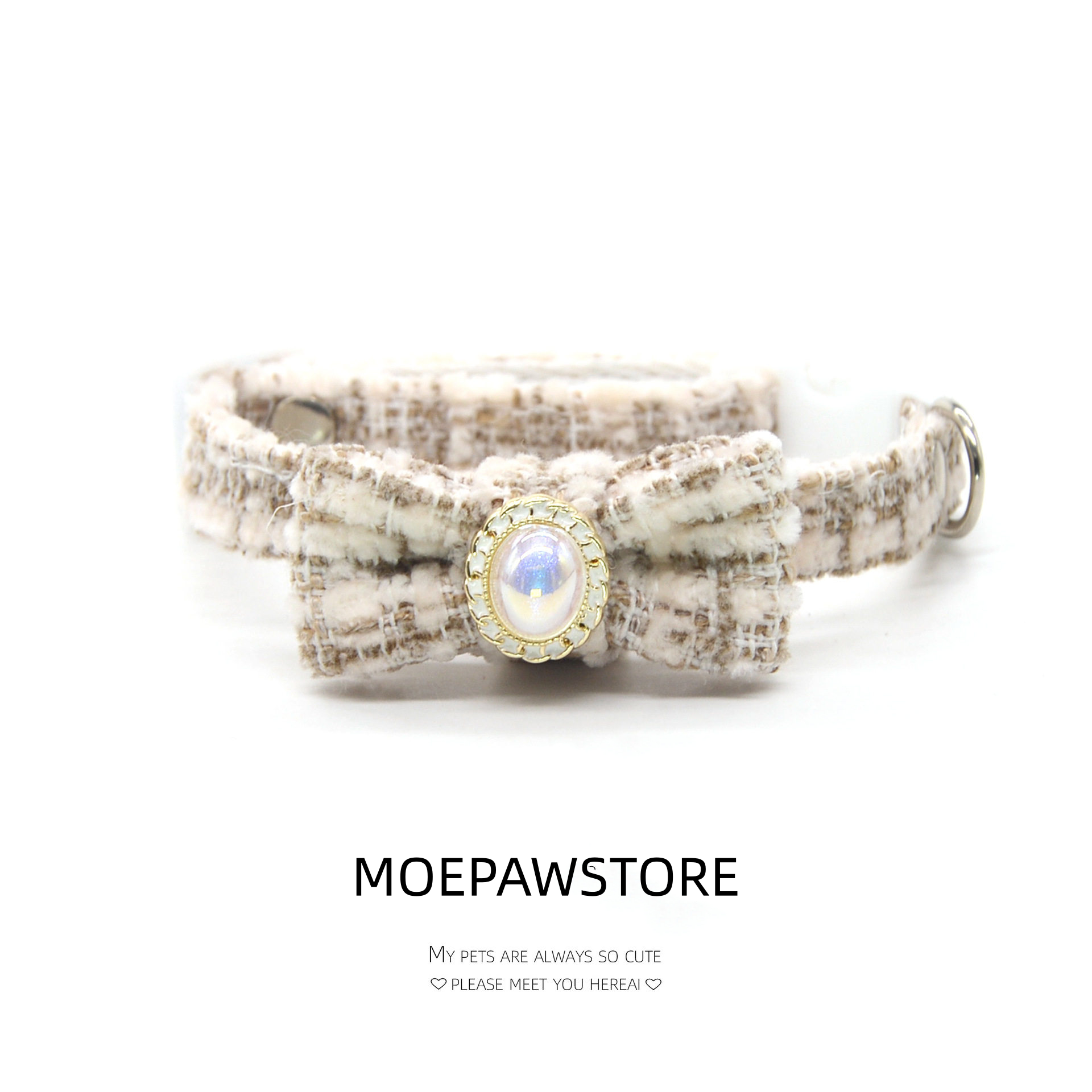 Adjustable Pet Collar for Cats & Small Dogs  MOE0013