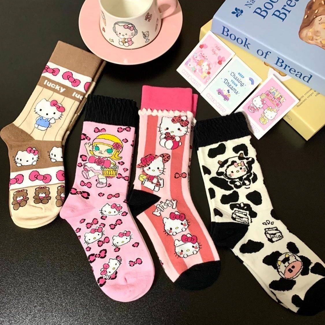 Cartoon socks for 0.99 (per pair)  MOE0010