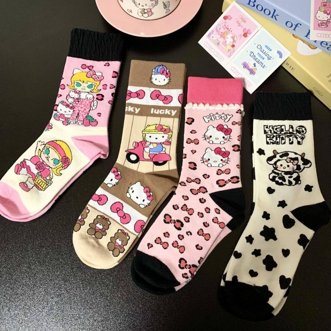 Cartoon socks for 0.99 (per pair)  MOE0010